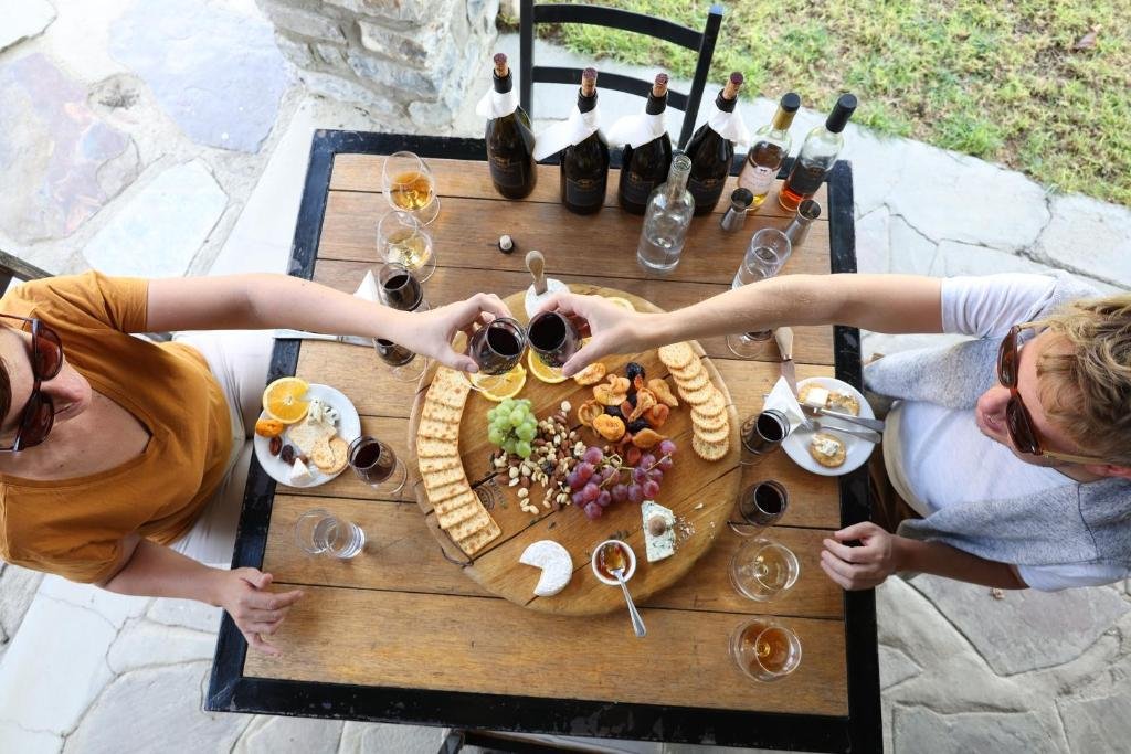 neuras wine and wildlife estate
