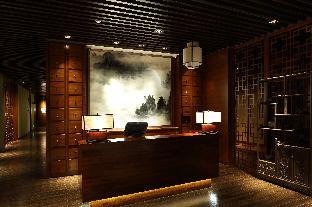 hualuxe hotels and resorts yangjiang city center