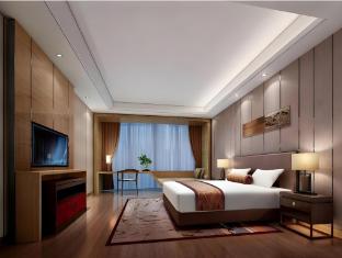 hualuxe hotels and resorts yangjiang city center