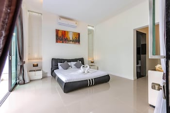 3 bedroom pool villa bl2