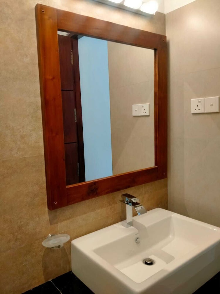silina residence luxury apartment in katunayake