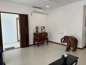 silina residence luxury apartment in katunayake