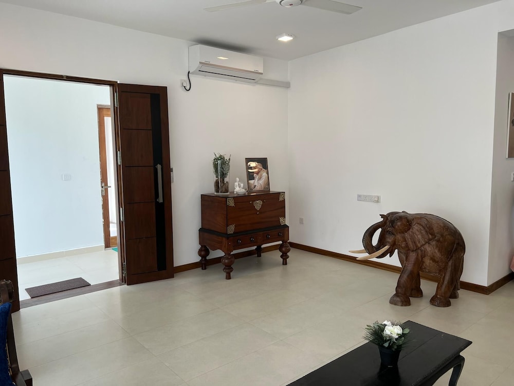 silina residence luxury apartment in katunayake