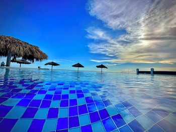 hotel tesoro beach