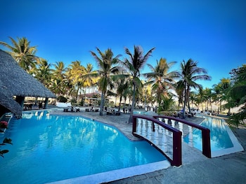 hotel tesoro beach