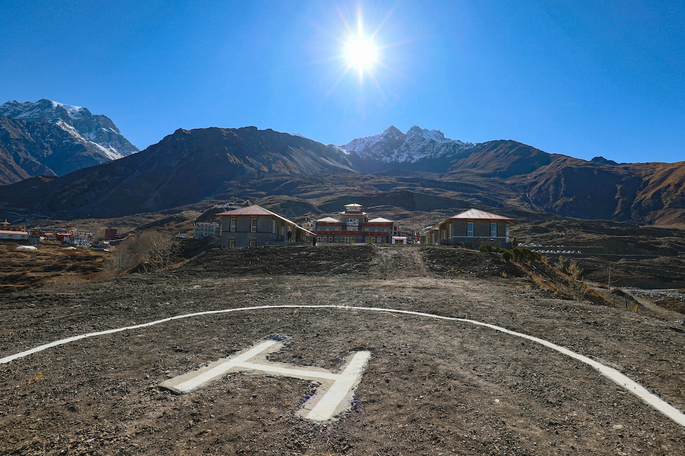 lo mustang himalayan resort