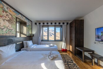 lo mustang himalayan resort