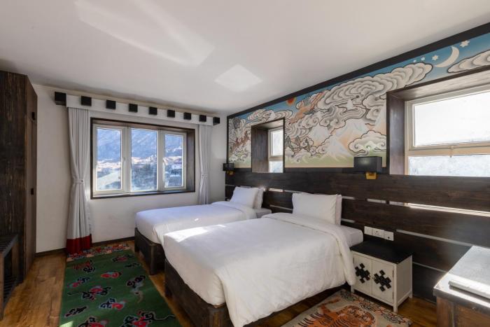 lo mustang himalayan resort