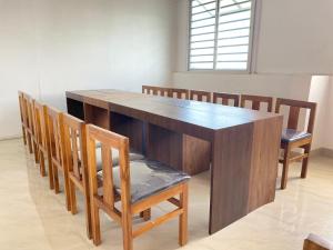 B Six Hotel,India>>Bengaluru,3 star