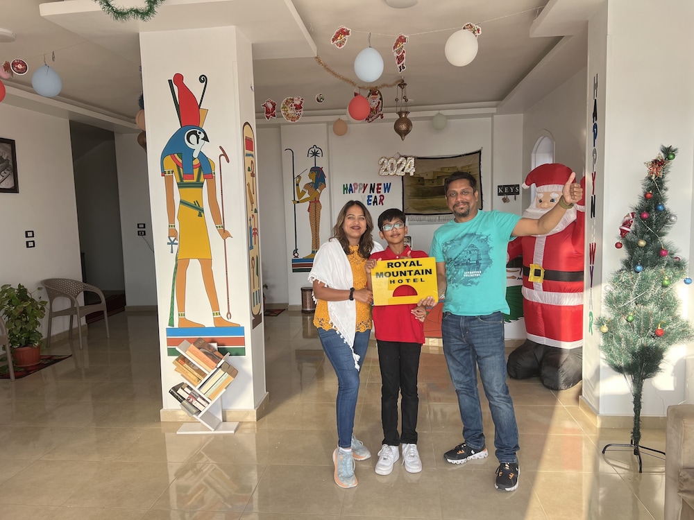 royal mountain hotel