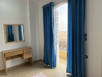 royal mountain hotel