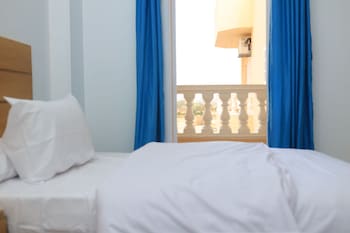 royal mountain hotel