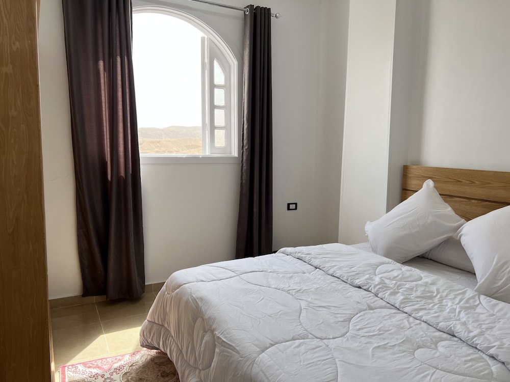 royal mountain hotel