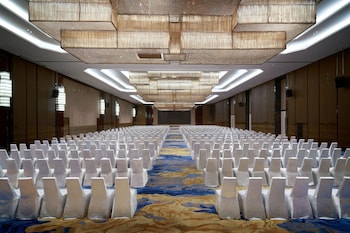 sheraton grand zhengzhou hotel