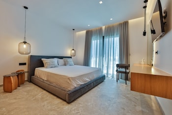 milestones naxos hotel