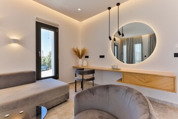 milestones naxos hotel