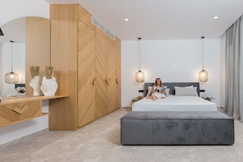 milestones naxos hotel