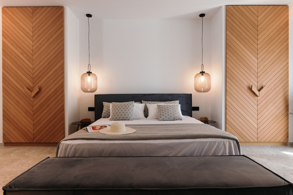 milestones naxos hotel