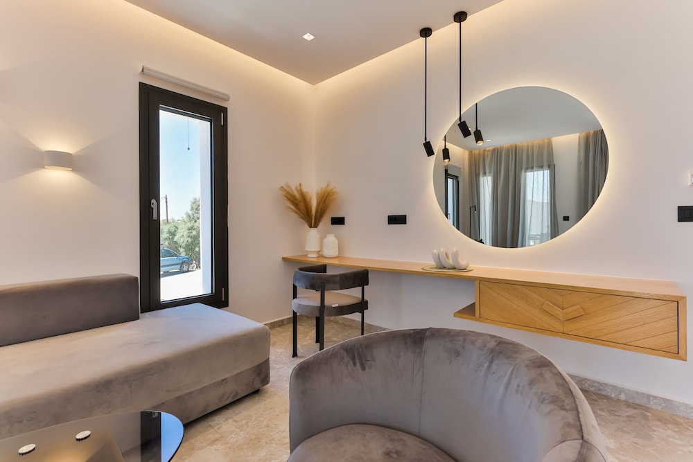 milestones naxos hotel