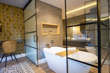 the hawthorn boutique hotel