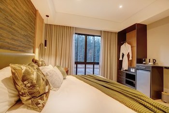 the hawthorn boutique hotel