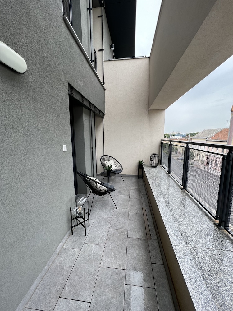 avand apartments debrecen