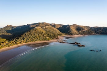 cape hillsborough