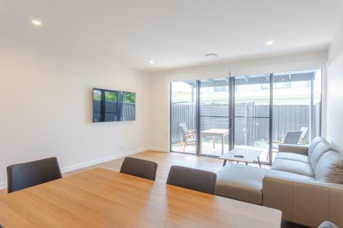 chapel heights apartments