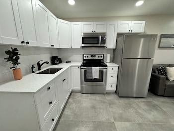 the jasmine apartments by lowkl