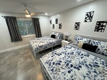 the jasmine apartments by lowkl