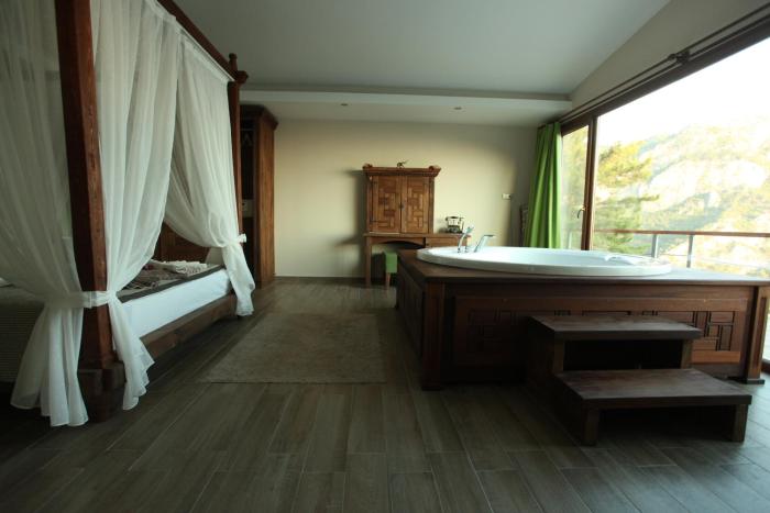 lissiya hotel boutique class