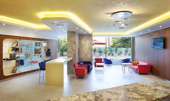 hotel aria