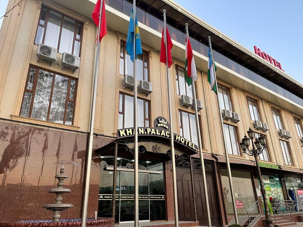 khan palace hotel