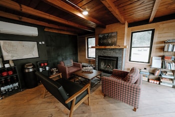 North Shore Camping Co.,Silver Bay>>Beaver Bay,1 star