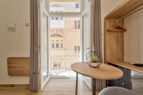 tritoni studios valletta