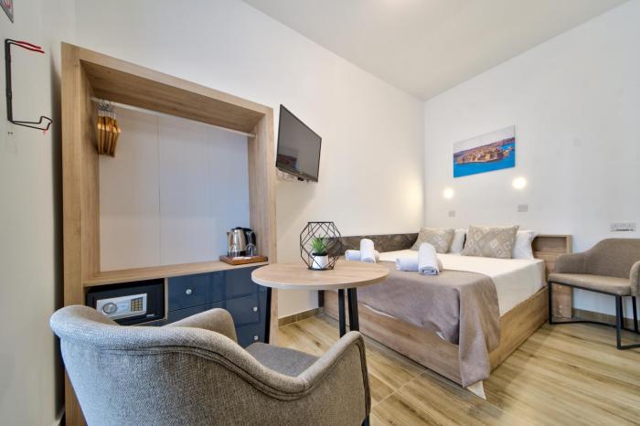 tritoni studios valletta