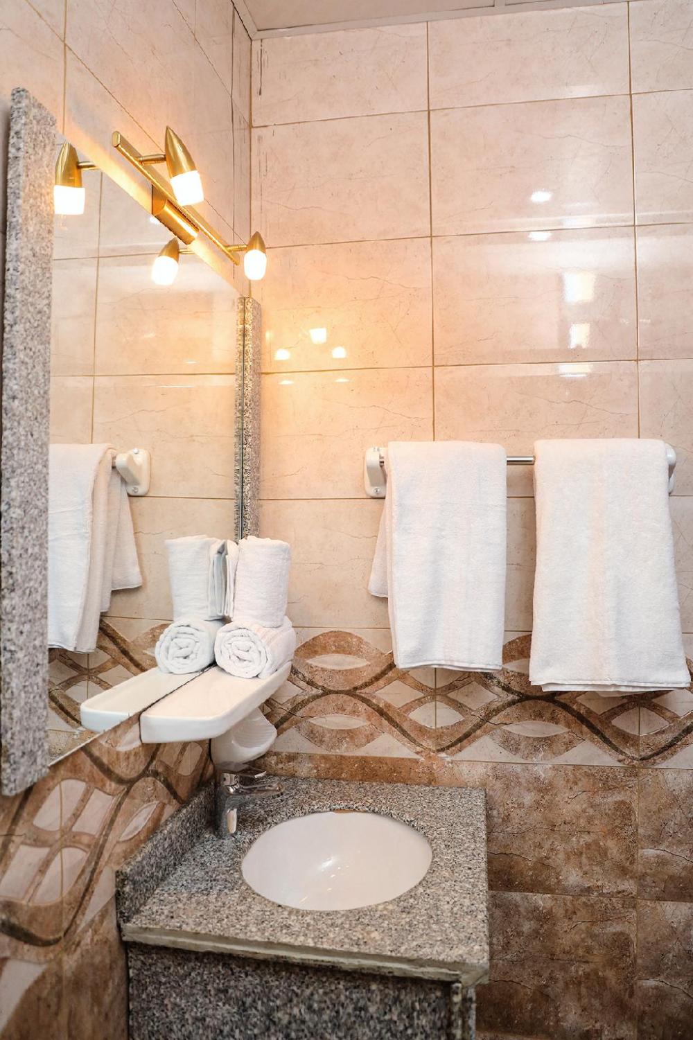 south gate hotel apartment