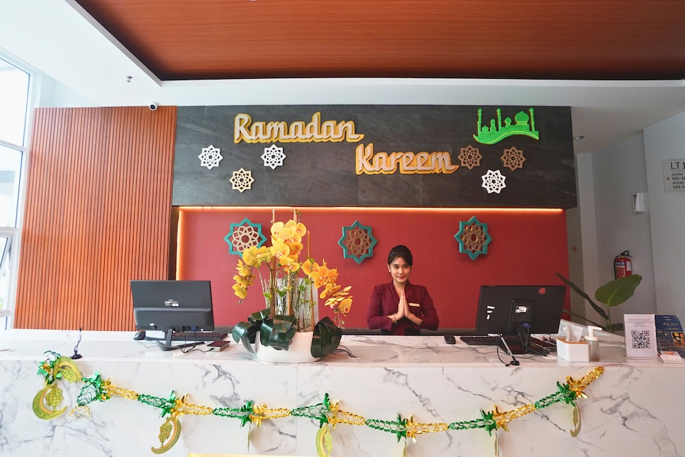 front one hotel pasir koja bandung