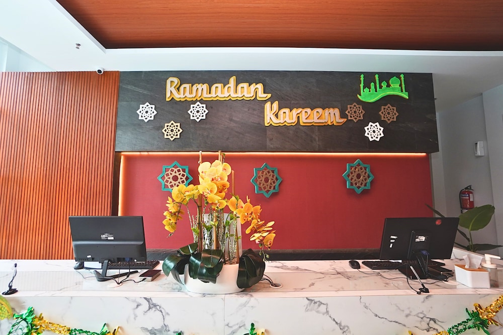 front one hotel pasir koja bandung