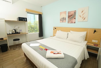 front one hotel pasir koja bandung