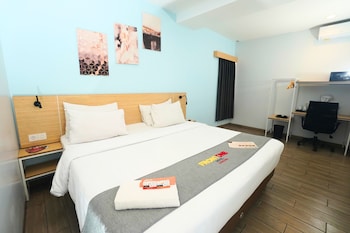 front one hotel pasir koja bandung