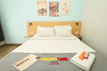 front one hotel pasir koja bandung