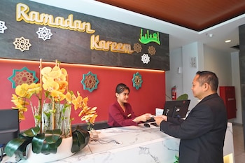 front one hotel pasir koja bandung