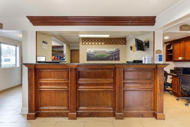 best western plus the inn at sharon foxboro