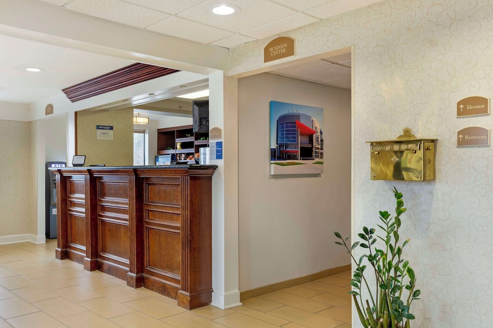 best western plus the inn at sharon foxboro