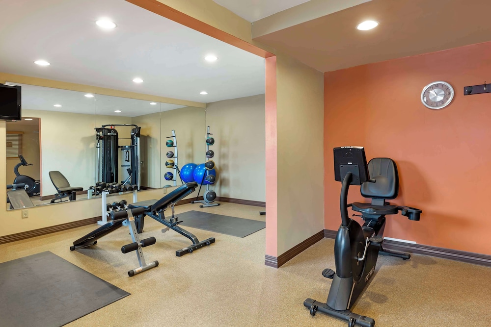 best western plus the inn at sharon foxboro