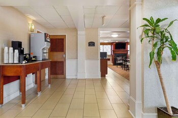 best western plus the inn at sharon foxboro