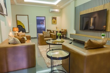 gyamfuaa court apartment