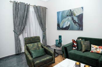 gyamfuaa court apartment