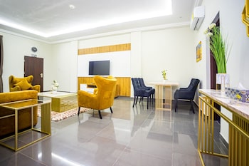 gyamfuaa court apartment